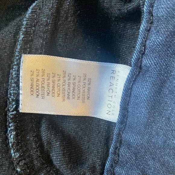 Kenneth Cole Reaction Skinny jeans - Picture 6 of 8